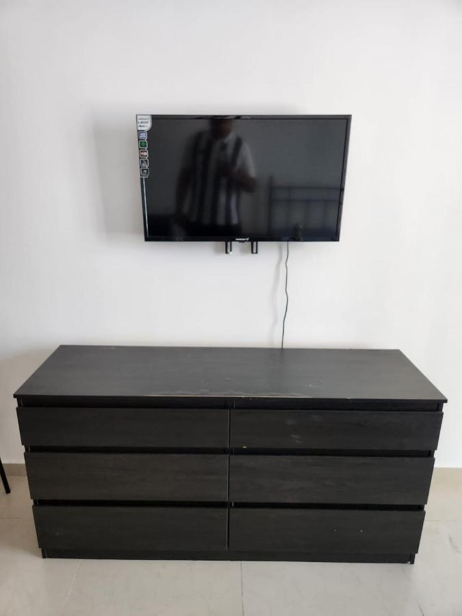 Furnished Studio Apartment Near Business Bay Metro Station Dubai Buitenkant foto