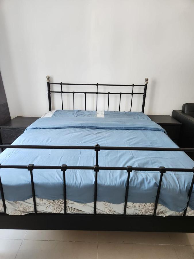 Furnished Studio Apartment Near Business Bay Metro Station Dubai Buitenkant foto