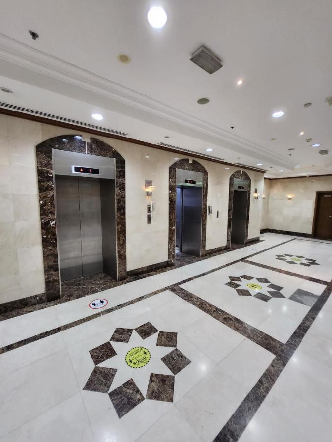 Furnished Studio Apartment Near Business Bay Metro Station Dubai Buitenkant foto