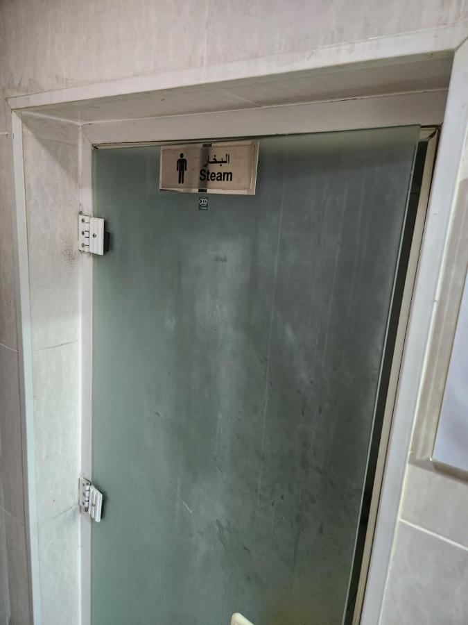 Furnished Studio Apartment Near Business Bay Metro Station Dubai Buitenkant foto
