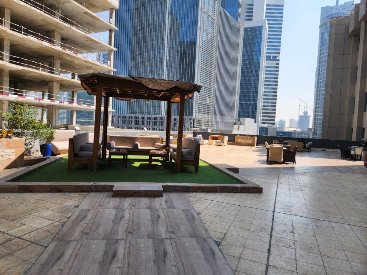 Furnished Studio Apartment Near Business Bay Metro Station Dubai Buitenkant foto