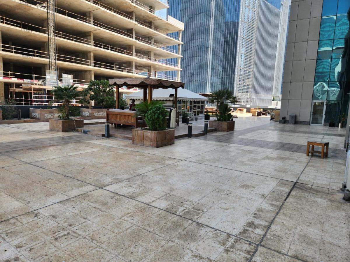 Furnished Studio Apartment Near Business Bay Metro Station Dubai Buitenkant foto