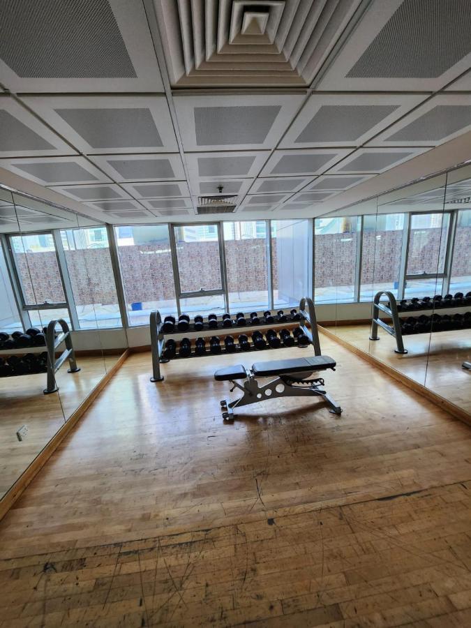 Furnished Studio Apartment Near Business Bay Metro Station Dubai Buitenkant foto